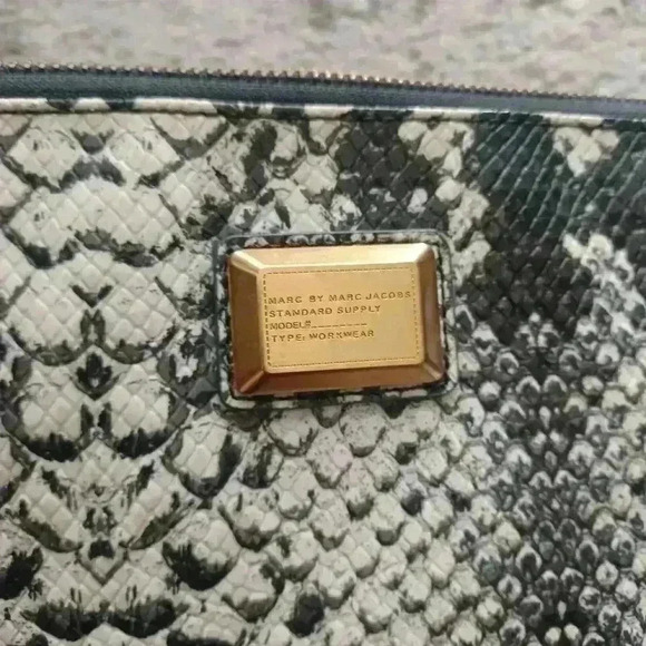 Marc By Marc Jacobs Faux Snakeskin Laptop/IPad Bag - Picture 11 of 11